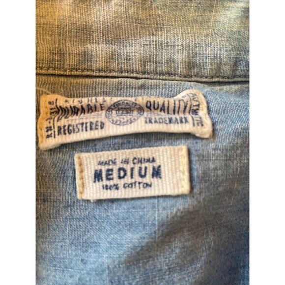 Lucky Brand Blue Chambray Denim Long Sleeve Button Up Shirt Size Medium - Picture 3 of 7